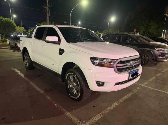 FORD RANGER 2.2 XLS 4X4 CD 16V DIESEL 4P AUTOMÁTICO